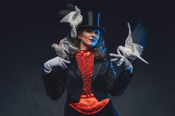 Rendez unique votre soirée avec les services proposés par les magiciens lyonnais.